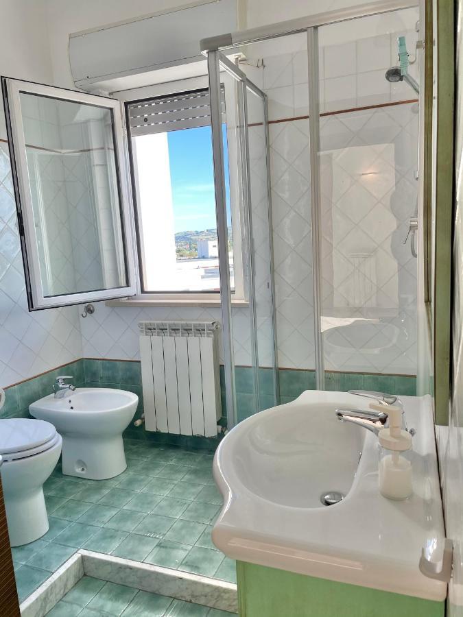 Apartamento Oltre L'Orizzonte Fermo Exterior foto